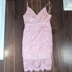 NWOT spring pink lace Akira dress 🌸